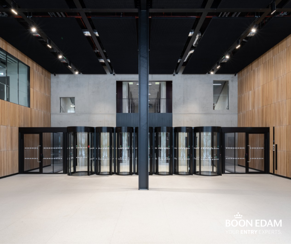 2 Ruskin Square Croydon - Circlelock solo i två stl FB post