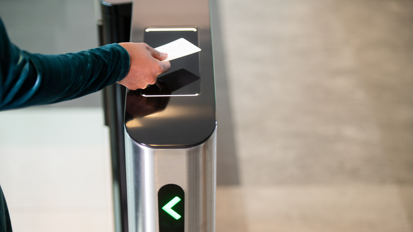 Bluetooth card reader security speed gates